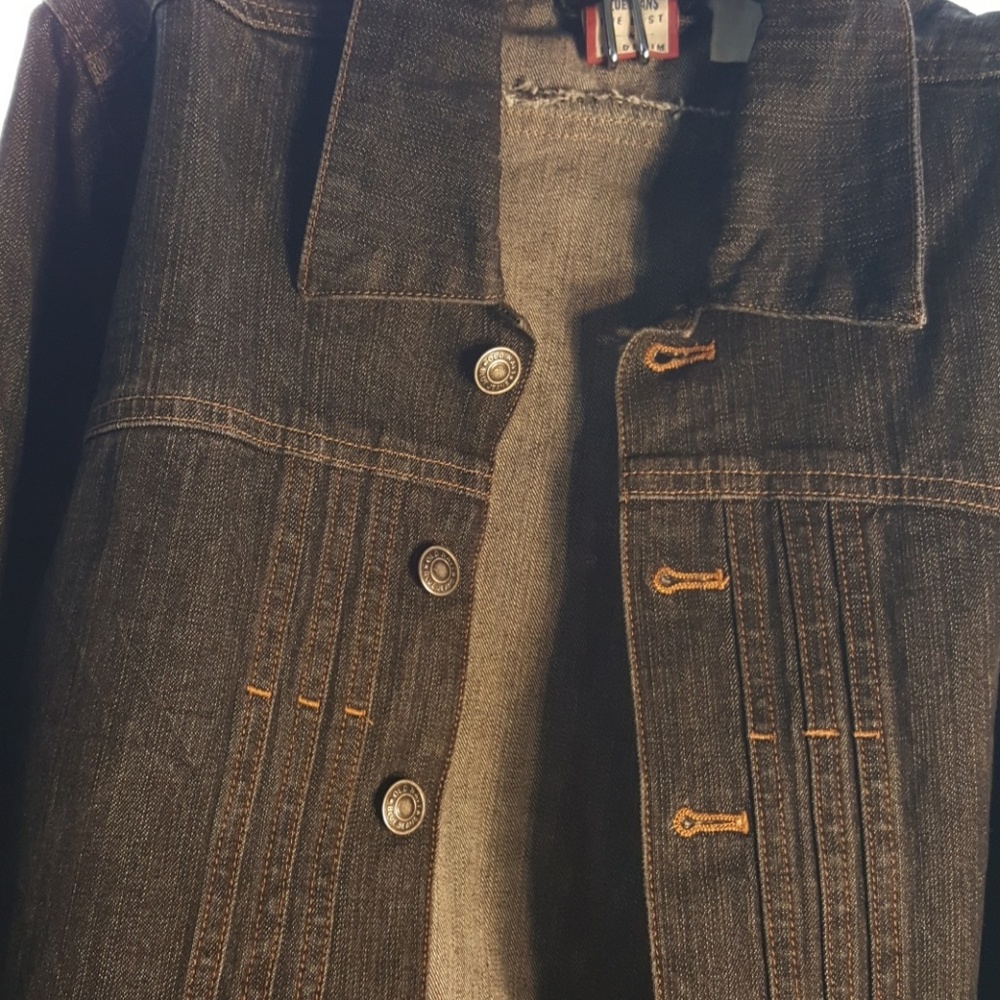 Old Navy black denim jacket. VTG